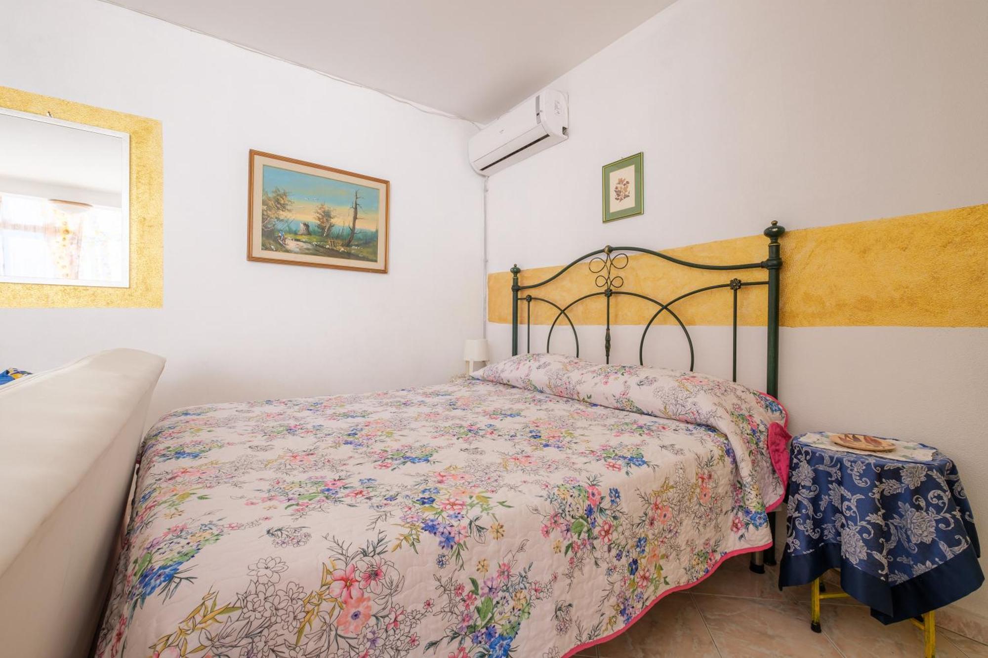 Casa Del Girasole Villa Letojanni Bagian luar foto